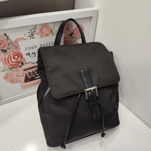 🖤Vintage Y2K Coach D3J-7441 Nylon & Leather Trim Adjustable Backpack 🖤 - Picture 2 of 16
